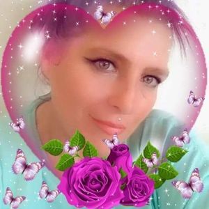 Meet your Posher, Carol